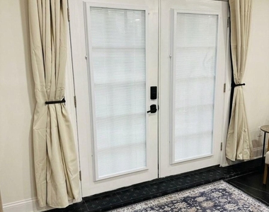 10718 Wellington Street - Photo Thumbnail 6