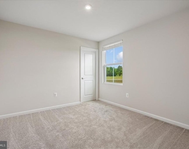 6415 Farrier Way - Photo Thumbnail 21