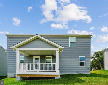 6415 Farrier Way - Photo Thumbnail 1