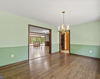 12780 Chatter Brook Drive - Photo Thumbnail 9