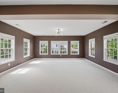 11701 Town Green Road - Photo Thumbnail 5