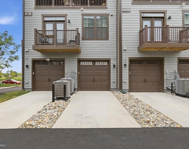 1612 Kirkman Street - Photo Thumbnail 20