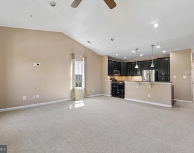 14688 Links Pond Circle - Photo Thumbnail 7