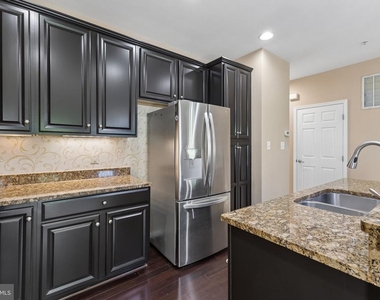 14688 Links Pond Circle - Photo Thumbnail 10