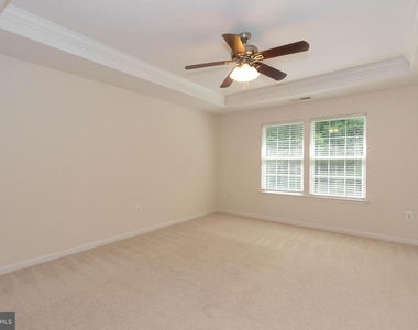 4100 Presidential Hill Loop - Photo Thumbnail 17