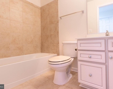 4100 Presidential Hill Loop - Photo Thumbnail 28