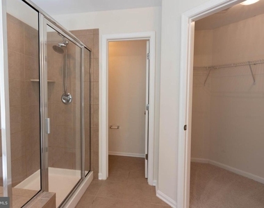 4100 Presidential Hill Loop - Photo Thumbnail 19