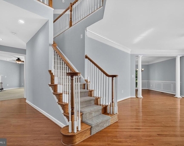 25670 S Village Drive - Photo Thumbnail 6