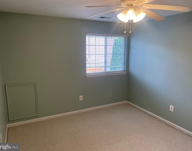 20389 Radcliff Terrace - Photo Thumbnail 16