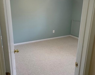 20389 Radcliff Terrace - Photo Thumbnail 15