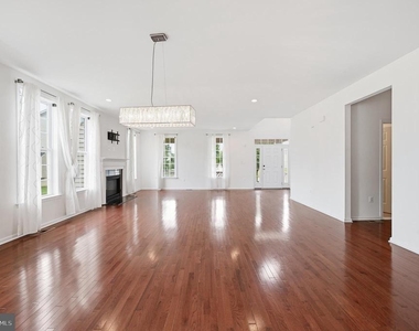 24267 Purple Finch Drive - Photo Thumbnail 17