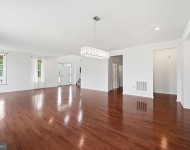 24267 Purple Finch Drive - Photo Thumbnail 15