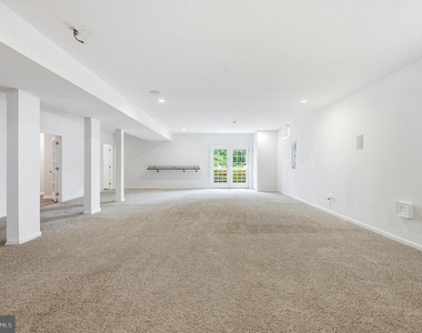 24267 Purple Finch Drive - Photo Thumbnail 8