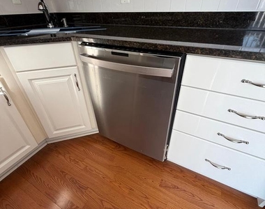 2214 Jensen Place - Photo Thumbnail 12
