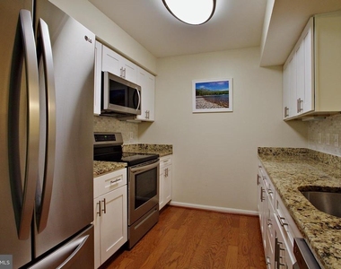 13573 Orchard Drive - Photo Thumbnail 8