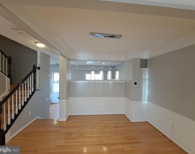 7738 Heritage Woods Way - Photo Thumbnail 26