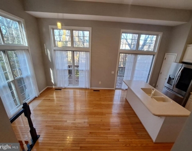 7738 Heritage Woods Way - Photo Thumbnail 42
