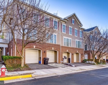 7119 Mason Grove Ct. - Photo Thumbnail 2
