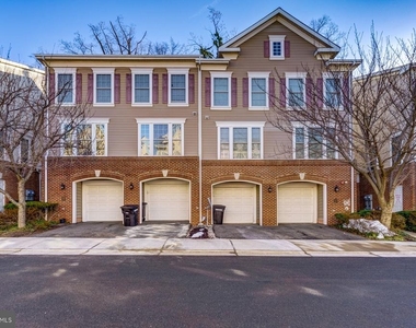7119 Mason Grove Ct. - Photo Thumbnail 3