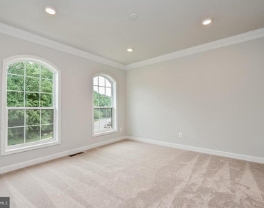 4404 Fair Lakes Court - Photo Thumbnail 35