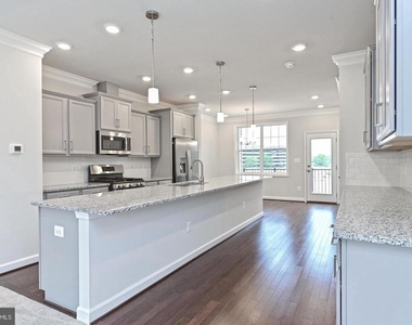 4404 Fair Lakes Court - Photo Thumbnail 20