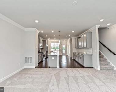 4404 Fair Lakes Court - Photo Thumbnail 24