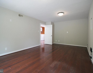 6215 Gemini Court - Photo Thumbnail 22