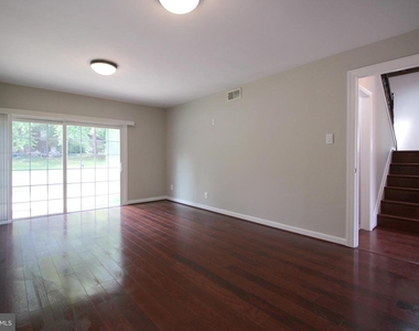 6215 Gemini Court - Photo Thumbnail 21