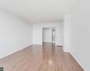 3713 S George Mason Drive - Photo Thumbnail 22