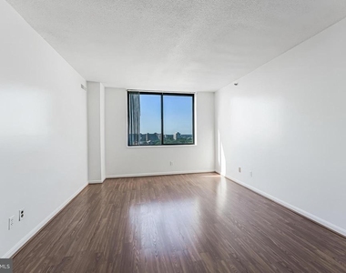 3713 S George Mason Drive - Photo Thumbnail 19