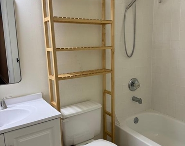 4637 Luxberry Drive - Photo Thumbnail 23