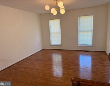 4637 Luxberry Drive - Photo Thumbnail 1