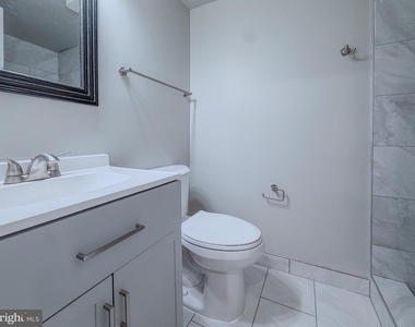 11603 Stoneview Square - Photo Thumbnail 30