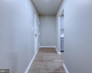 11603 Stoneview Square - Photo Thumbnail 5