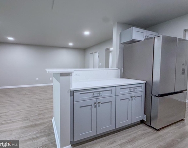 11603 Stoneview Square - Photo Thumbnail 16