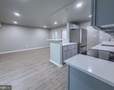 11603 Stoneview Square - Photo Thumbnail 14