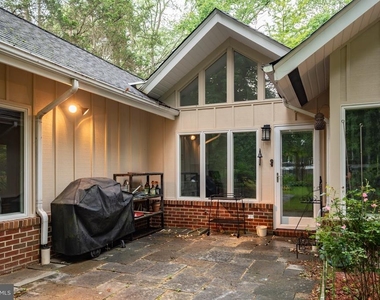 8023 Washington Avenue - Photo Thumbnail 41