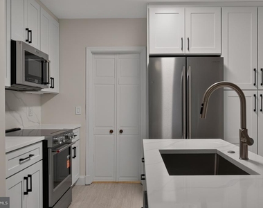 8023 Washington Avenue - Photo Thumbnail 19