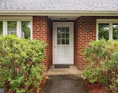 8023 Washington Avenue - Photo Thumbnail 2