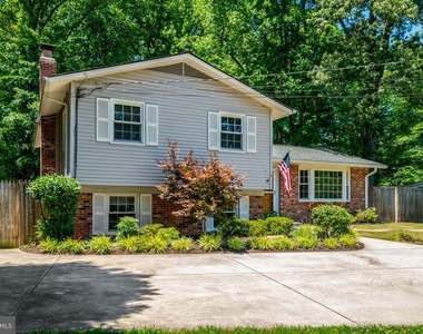 8236 Governors Court - Photo Thumbnail 1