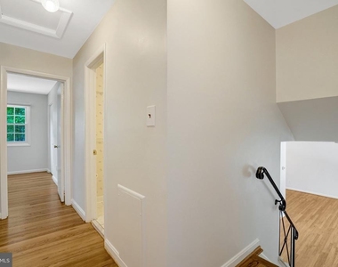 8236 Governors Court - Photo Thumbnail 21