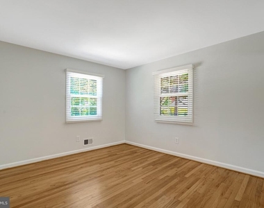 8236 Governors Court - Photo Thumbnail 23