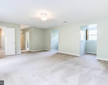 10322 Dunn Meadow Road - Photo Thumbnail 21