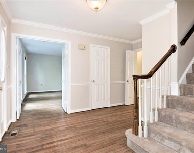 10322 Dunn Meadow Road - Photo Thumbnail 9
