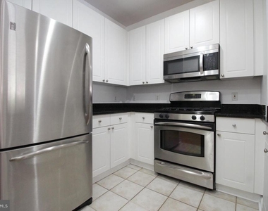 2791 Centerboro Drive - Photo Thumbnail 14