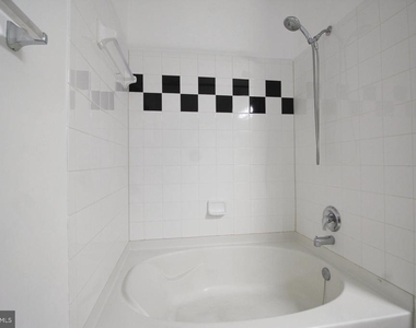 2791 Centerboro Drive - Photo Thumbnail 6