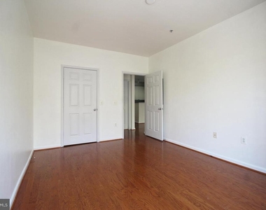 2791 Centerboro Drive - Photo Thumbnail 9