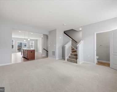 117 Stribling - Photo Thumbnail 13
