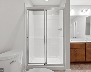 117 Stribling - Photo Thumbnail 19