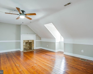 312 William Street - Photo Thumbnail 13